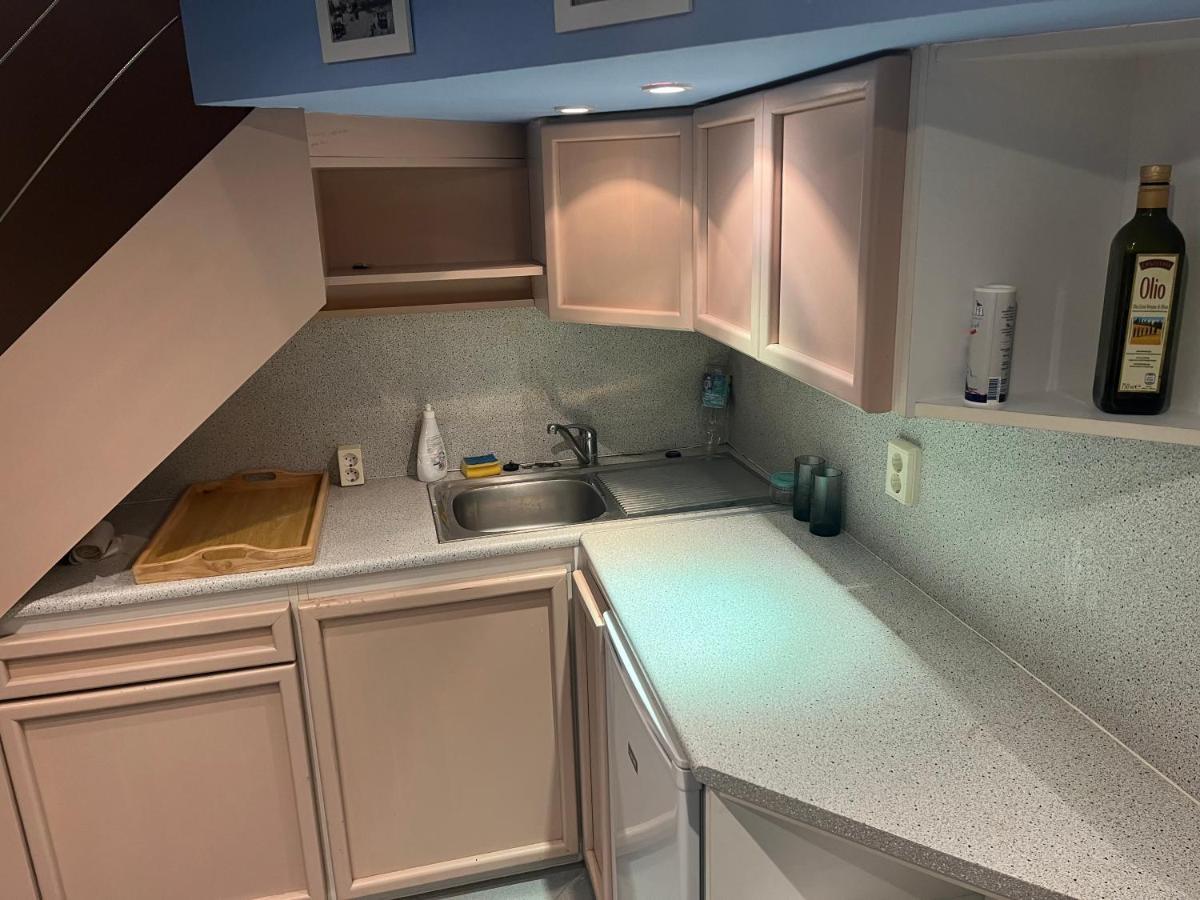 Rising Sun Hill Apartment Βουδαπέστη Εξωτερικό φωτογραφία